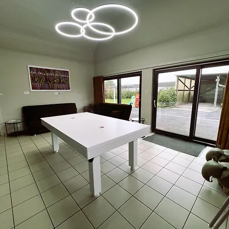 114 With Heated Pool * Ploegsteert