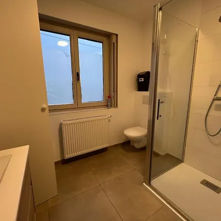 114 With Heated Pool וילה Ploegsteert